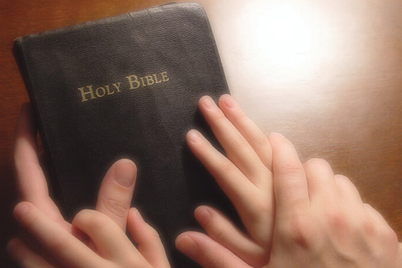hands-bible-img
